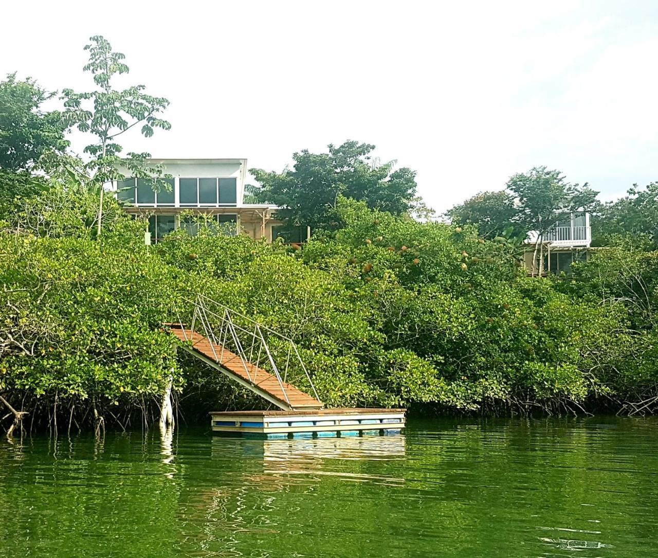 Villas Isla Escondida Boca Chica Exterior photo